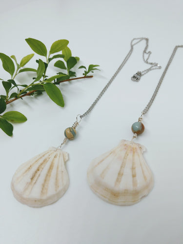 Aqua Terra Scallop Necklace