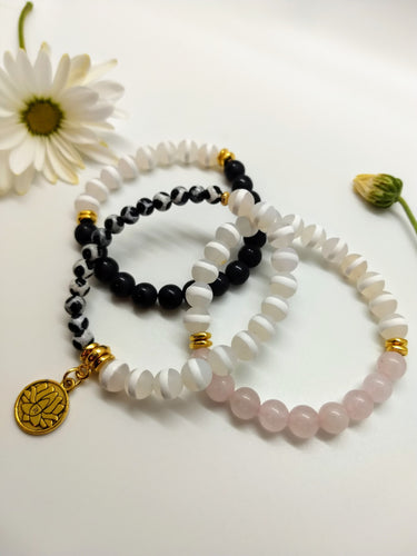 Lotus Love Stacked Set